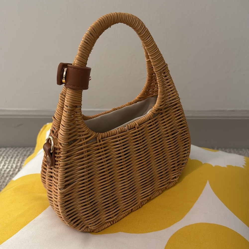 Tuckernuck Wicker Mini Bag with Brown Leather Trim and Gold Chain - Picture 5 of 12
